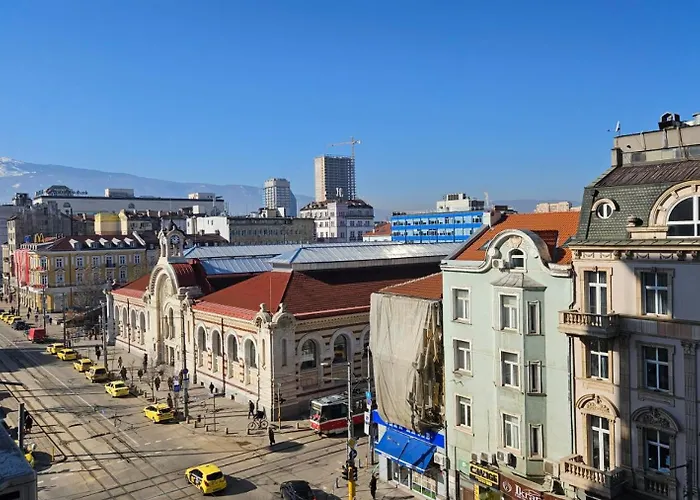 Springs アパート ソフィア